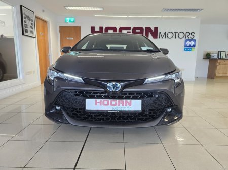 2024 Toyota Corolla * Jan 2026 Pricing * Hybrid Luna H/B Automatic €28,950