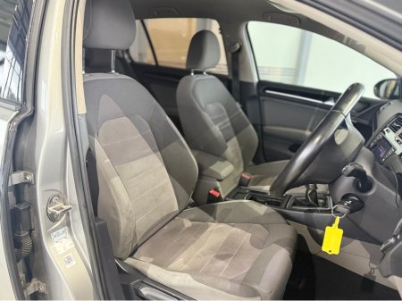 2013 Volkswagen Golf HIGHLINE 1.4 TSI ACT MANUAL 6SPEED FWD 140 5DR €8,950 thumbnail