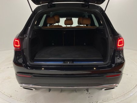 2023 Mercedes-Benz GLC Class GLC 300 de 4MATIC AMG Line | Reversing Camera, Parking Assistance, Heated Seats €55,950 thumbnail
