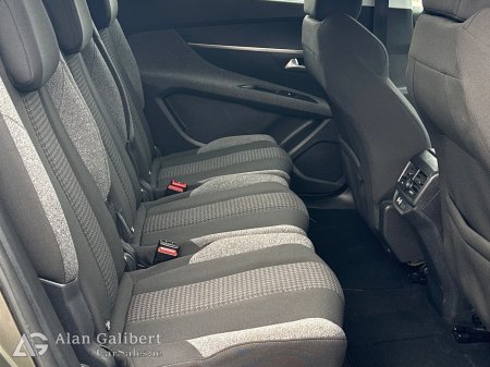 2018 Peugeot 5008 1.5HDI ACTIVE 7 Seater Model thumbnail