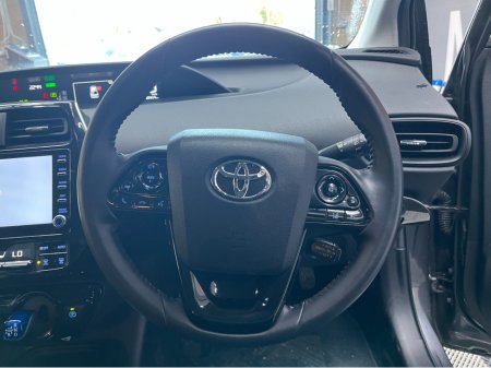 2022 Toyota Prius €21950! 2022 TOYOTA PRIUS S 4WD 1.8 AUTOMATIC / REVERSE CAMERA / CRUISE CONTROL €21,950 thumbnail
