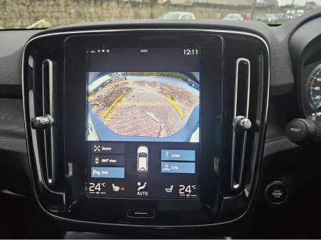 2023 Volvo XC40 PHEV T4 PLUS BRIGHT 5DR A AUTO €30,950 thumbnail