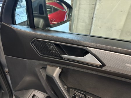 2022 Volkswagen Tiguan 1.4 TSI LIFE 245PS 5DR Auto Plug in Hybrid Finance Available own this car from €112 per week €26,250 thumbnail