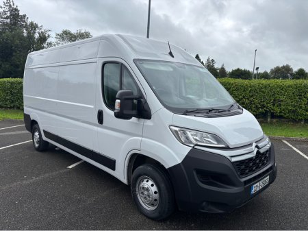 2022 Citroen Relay 33 L3H2 BLUEHDI 140 €15,500
