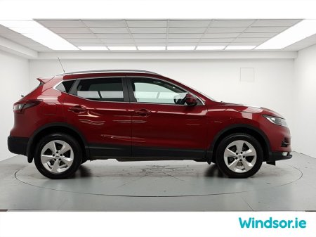 2021 Nissan Qashqai 1.3 PET SE €21,495 thumbnail