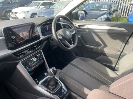 2024 Volkswagen T-Roc T-ROC EDITION 75 1.0TSI M6F 116HP €30,475