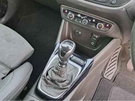 2022 Opel Crossland ULTIMATE 1.2TURBO 130BHP **LEATHER/SUEDE INTERIOR** €19,950 thumbnail