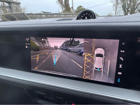 2024 Porsche Cayenne 3.0 V6 E-HYBRID AUTO==HUGE SPEC==COST €153K NEW== €116,950 thumbnail