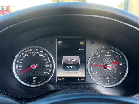 2017 Mercedes-Benz C Class C SERIES D SE 4DR €13,000 thumbnail