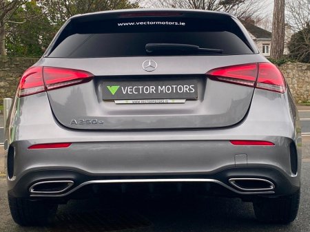 2021 Mercedes-Benz A Class A250E AMG PHEV €27,995 thumbnail