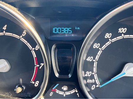 2016 Ford Fiesta MCA ZETEC 1.0 65PS M5 2 4DR €8,950