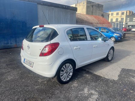 2014 Opel Corsa EXCITE 1.2I 16V 4DR €5,950