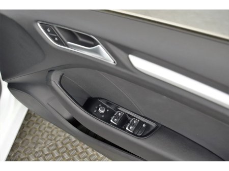 2018 Audi A3 1.4 TFSI S-TRONIC*DIGITAL DASH*REVERSE CAM*PARK SENSORS* €20,890 thumbnail