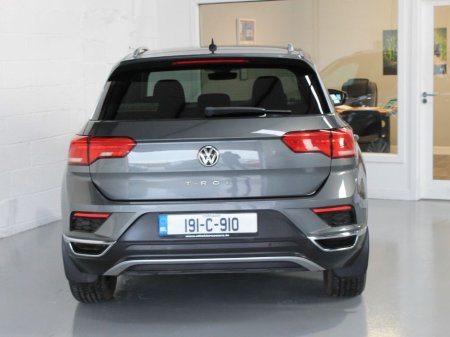 2019 Volkswagen T-Roc Design 1.6tdi M6f115hp 5DR €20,500 thumbnail