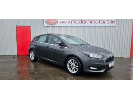 2015 Ford Focus ZETEC eco 100bhp very low miles €8,950