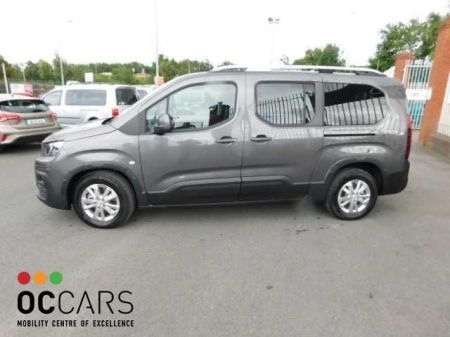 2025 Peugeot Rifter Allure Premium RS LWB - 5S + WC Manual €37,950