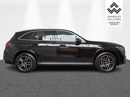 2024 Mercedes-Benz GLC Class GLC300e AMG Line 4Matic €64,950 thumbnail