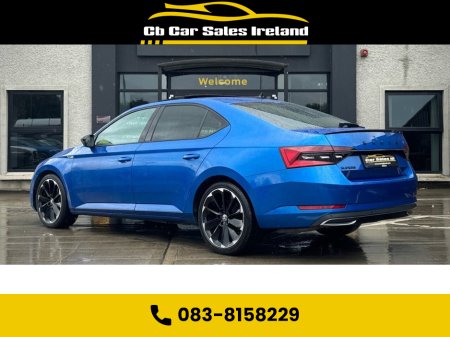 2022 Skoda Superb 2.0 TDI SportLine Plus Hatchback 5dr Diesel DSG 197 BHP MODEL! RACE BLUE METALLIC + GLASS SUNROOF €38,450