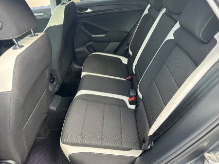 2021 Volkswagen T-Roc 2.0 TDI 150bhp Sport DSG €24,950 thumbnail