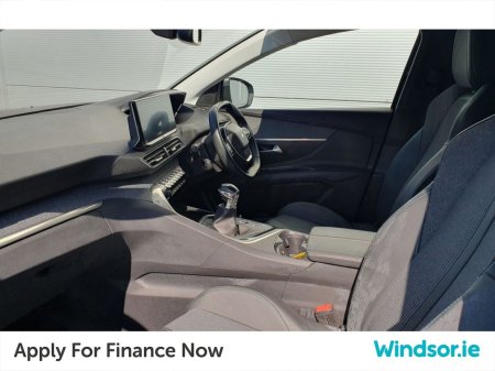 2021 Peugeot 3008 1.2 PureTech 130bhp Allure €25,995