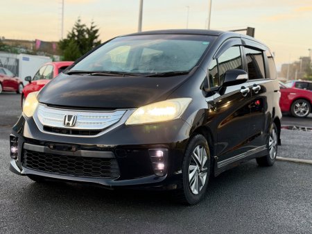 2012 Honda Freed  €8,499
