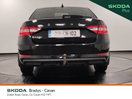 2023 Skoda Superb AMBITION 2.0 TDI 150HP 5DR €32,950 thumbnail