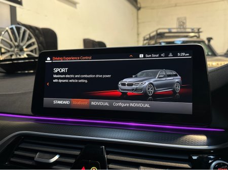 2023 BMW 5 Series 530E M SPORT TOURING AUTO €39,950 thumbnail