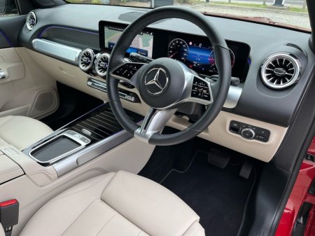 2025 Mercedes-Benz GLB 200D Progressive Line 7 Seater SUV *Saving €12,134 from New* €59,950 thumbnail