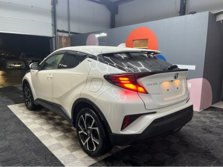 2020 Toyota C-HR €21950 2020 TOYOTA C-HR G 1.8 AUTOMATIC / REVERSE CAMERA / HEATED SEATS / CRUISE CONTROL €21,950