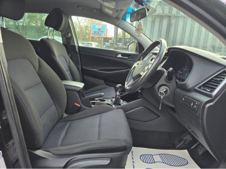 2017 Hyundai Tucson IX35 COMFORT PLUS 5DR €10,950 thumbnail