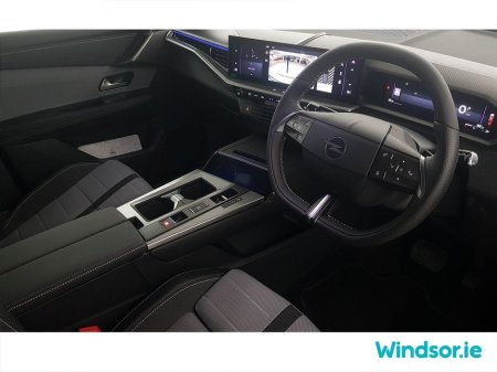 2025 Opel Grandland GS Hybrid €41,995 thumbnail