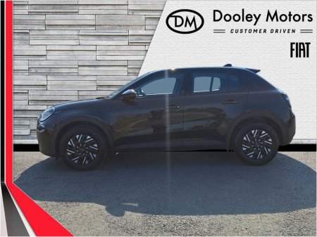 2025 Fiat 600 (RED) 54kWh 115kw (156HP) €28,950