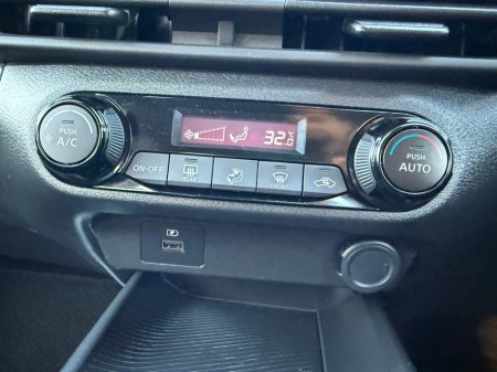 2022 Nissan Note  €17,990 thumbnail