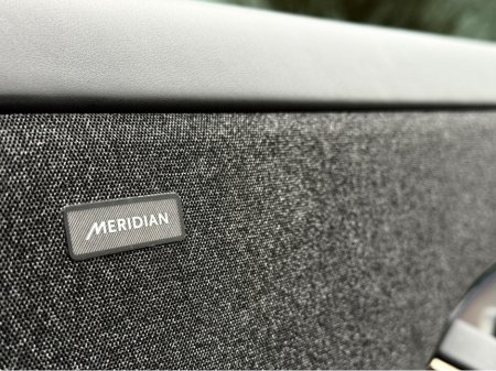 2023 Land Rover Range Rover Sport 3.0 P440E SE €89,950 thumbnail