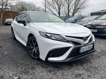 2023 Toyota Camry 2.5 Camry Hybrid Sol €39,500