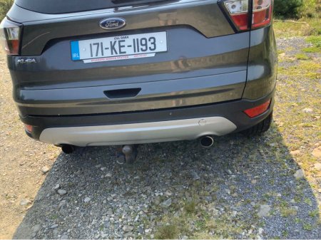 2017 Ford Kuga TITANIUM 1.5 TDCI 120PS FWD 4 SEAT COMMERCIAL €12,500 thumbnail