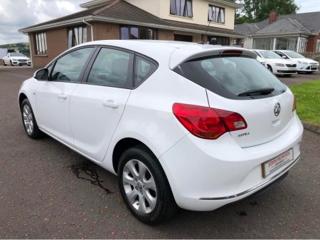 2015 Vauxhall Astra DESIGN CDTI ECOFLEX €7,300