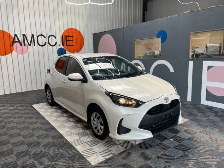 2021 Toyota Yaris ONLY €16950 YARIS AUTOMATIC 1.0 PETROL / 72k KMs / REVERSE CAMERA & MORE €16,950
