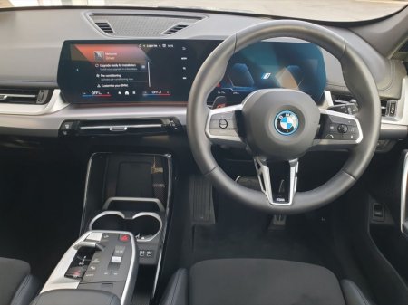 2025 BMW iX1 eDrive20 M Sport €49,995 thumbnail
