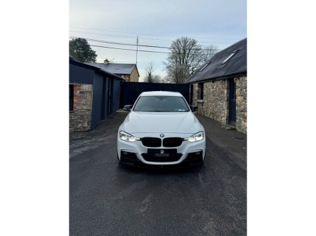 2018 BMW 3 Series 330e M Sport €17,995