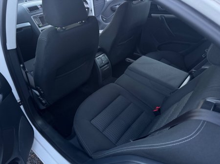 2012 Skoda Octavia 1.6 CR TDI ELEGANCE €4,950 thumbnail