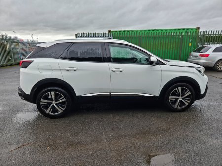 2017 Peugeot 3008 ALLURE 1.2 130 4DR €12,450 thumbnail