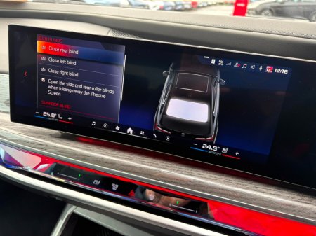 2025 BMW 7 Series M760e xDrive M Sport Pro [Ultimate Pack] €134,995 thumbnail