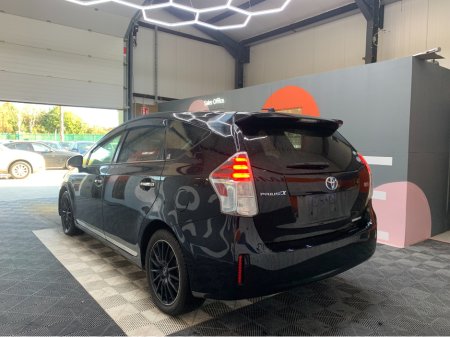 2016 Toyota Prius Alpha 1.8 HYBRID 7 SEATER / 109k KMs / Reverse Camera €17,950