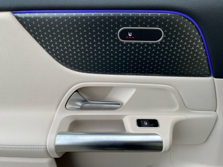 2026 Mercedes-Benz EQA 250 Plus Progressive Line Compact Electric SUV €58,155 thumbnail