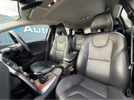 2018 Volvo V40 D4 INSCRIPTION - 2.0L DIESEL - AUTO - 12M WARRANTY - CAR: 1615 €14,950 thumbnail