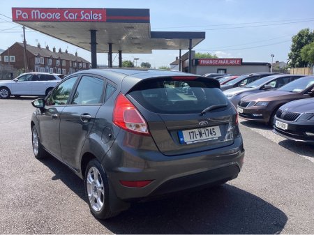 2017 Ford Fiesta * PETROL €10,950 thumbnail