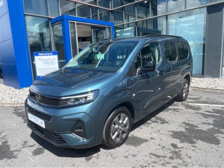 2026 Opel Combo Life Wheelchair Accessible €33,600