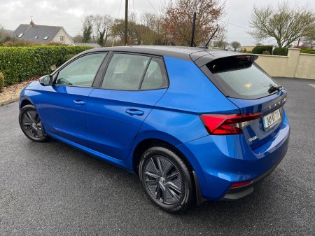 2024 Skoda Fabia 1.0 MPI 65HP AMBITION €20,950 thumbnail