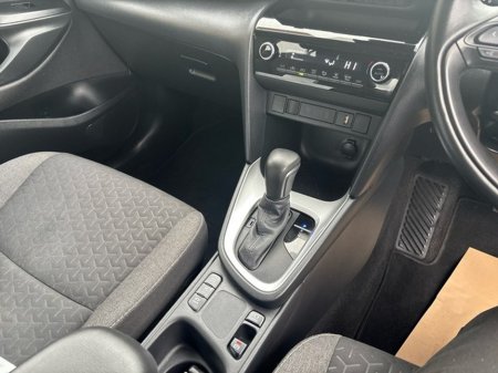 2024 Toyota Yaris Cross LUNA HYBRID 4DR AUTO €28,750 thumbnail